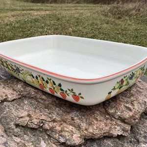 Villeroy and Bock 14" by 10" Lasagna Pan, Decorated, Excellent Condition